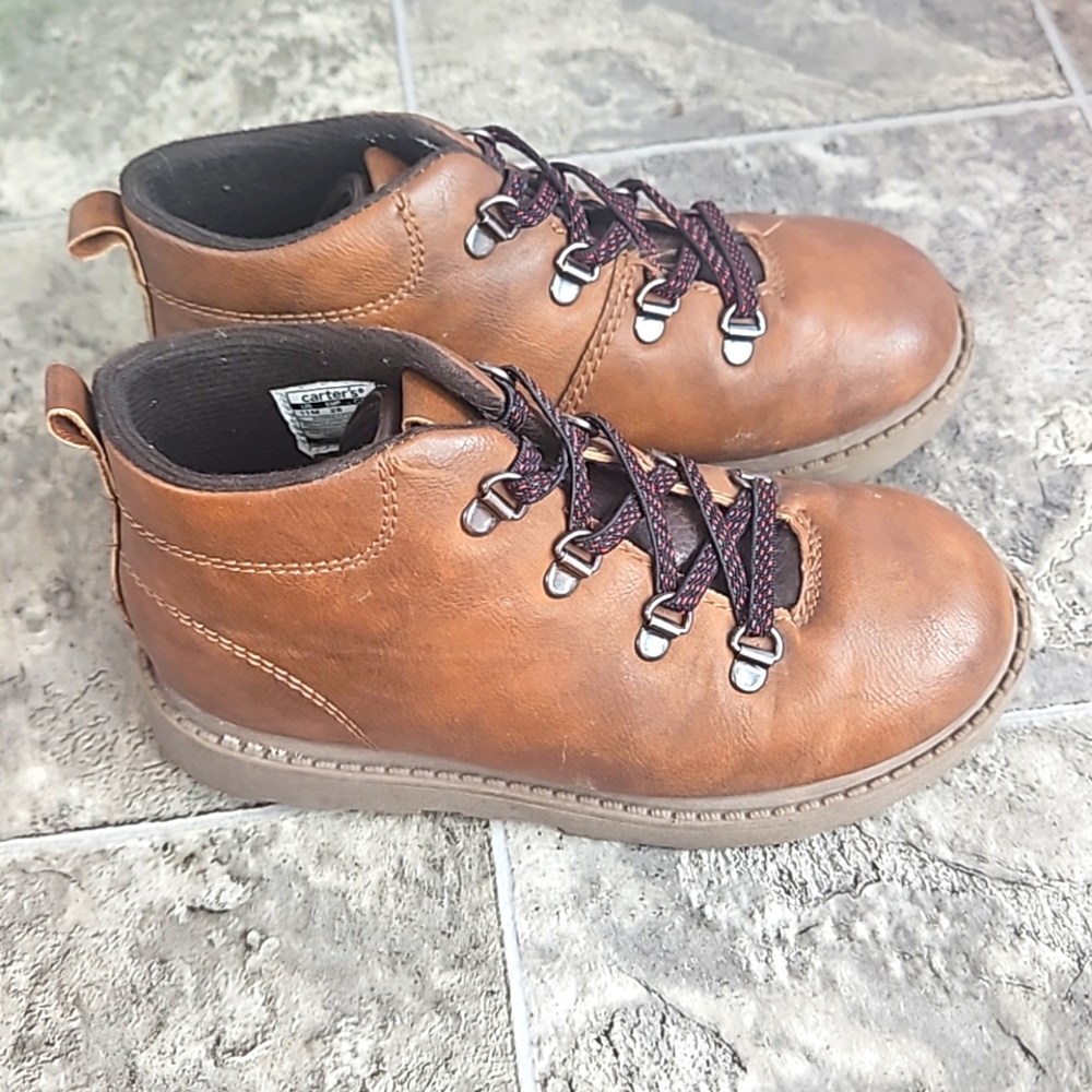 Carters toddler 11 boots